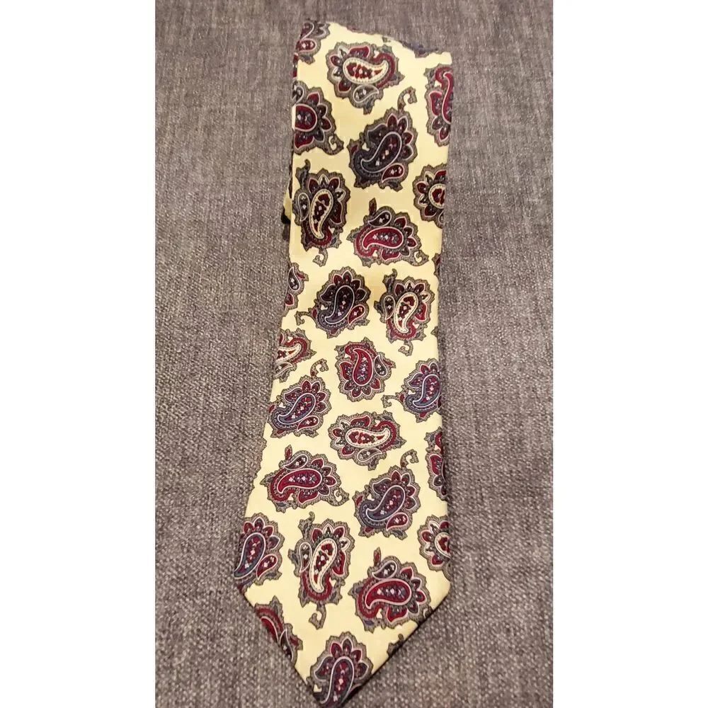 Christian Dior tie